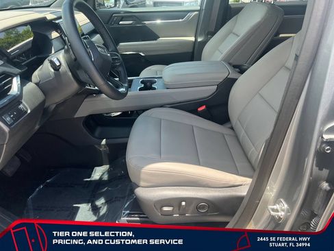 New 2026 GMC Acadia Elevation w/ Black Edition FWD image 9