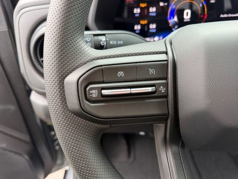 New 2026 Chevrolet Colorado Trail Boss AWD/4WD image 16
