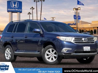 Used 2012 Toyota Highlander SE w/ Tow Pkg