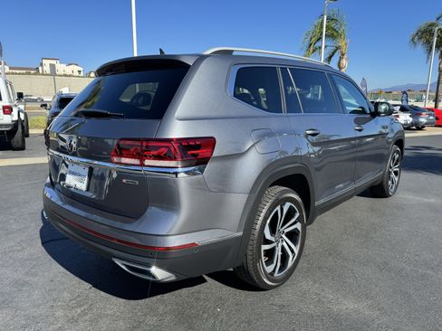 Used 2021 Volkswagen Atlas SEL Premium image 10