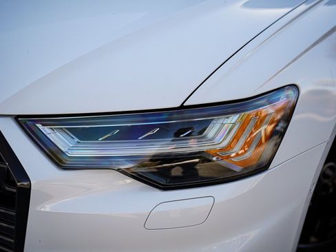 Used 2022 Audi A6 3.0T Prestige w/ Prestige Package image 3