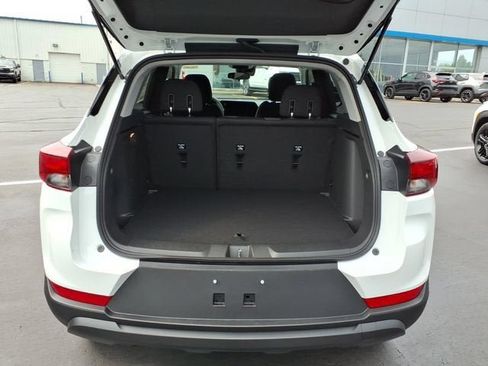 New 2026 Chevrolet TrailBlazer LS w/ LS Convenience Package FWD image 5