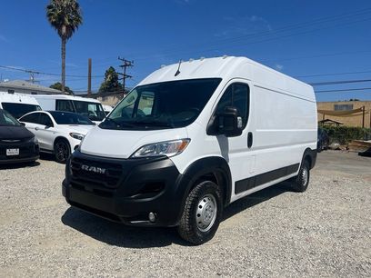 Used 2025 RAM ProMaster 2500 w/ Convenience Group