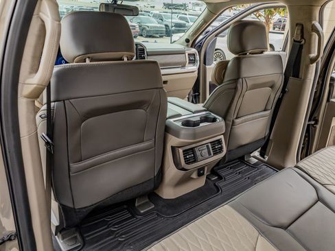 Used 2026 Ford F450 Platinum w/ Platinum Plus Package image 35