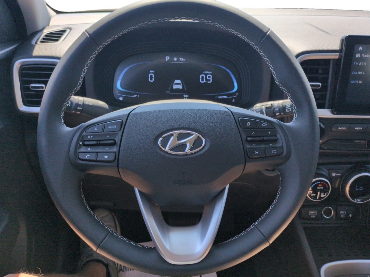 New 2026 Hyundai Venue SEL FWD image 16