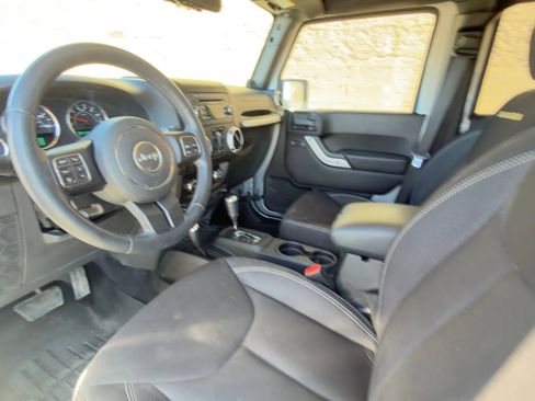 Used 2014 Jeep Wrangler Unlimited Sahara w/ Max Tow Package image 24