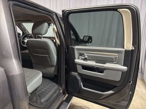 Used 2015 RAM 1500 Big Horn AWD/4WD image 35