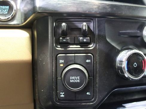 Used 2024 Ford F250 Lariat w/ Chrome Package AWD/4WD image 15