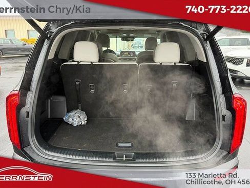 Used 2022 Kia Telluride EX w/ EX Premium Package image 24
