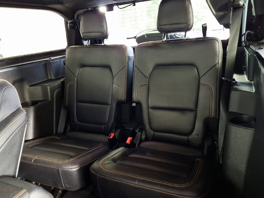 Used 2024 Ford Bronco Badlands AWD/4WD image 9