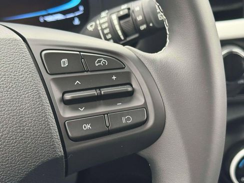 New 2026 Hyundai Venue SEL FWD image 17