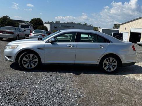 Used 2012 Ford Taurus Limited FWD image 5