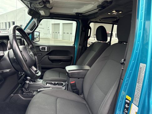 Used 2020 Jeep Wrangler Unlimited Sport S AWD/4WD image 18