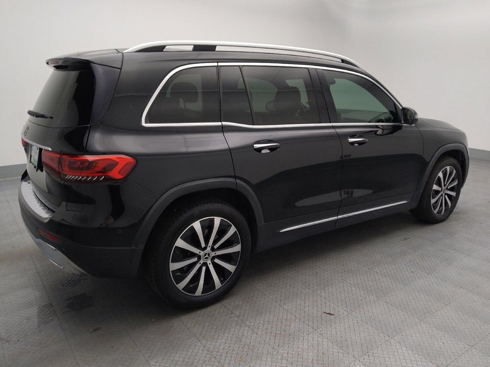 Used 2021 Mercedes-Benz GLB 250 w/ Premium Package image 10