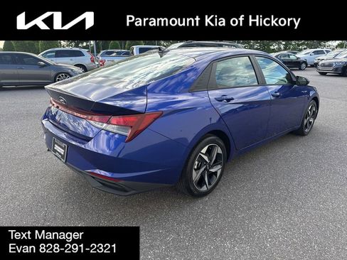 Used 2023 Hyundai Elantra SEL w/ Convenience Package FWD image 7