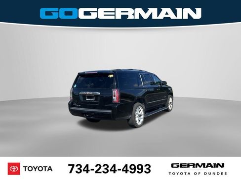 Used 2020 GMC Yukon XL Denali w/ Open Road Package AWD/4WD image 7