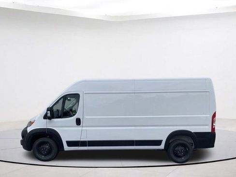 New 2024 RAM ProMaster 2500 w/ Safety Group FWD image 2