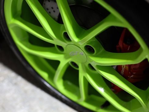 Used 2021 Porsche 718 Cayman GT4 w/ Light Design Package image 58