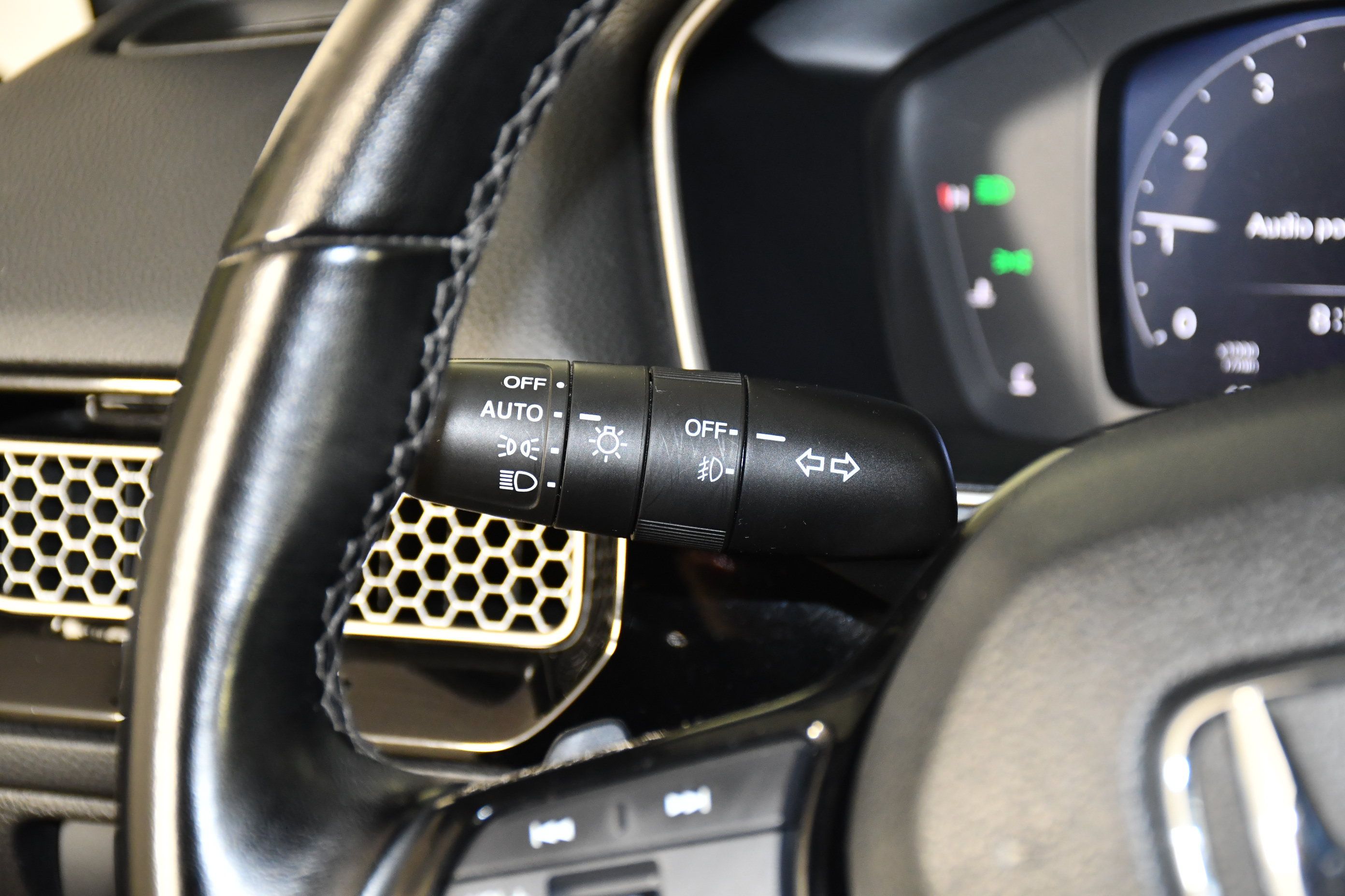 Certified 2024 Honda Civic Sport Touring image 15