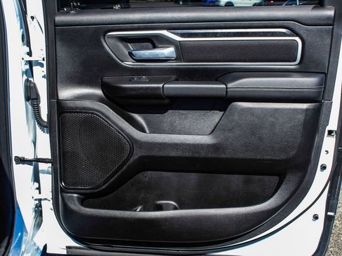 Used 2023 RAM 1500 Big Horn AWD/4WD image 13