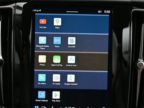 Used 2024 Volvo XC60 T8 Plus w/ Protection Package Premier image 15