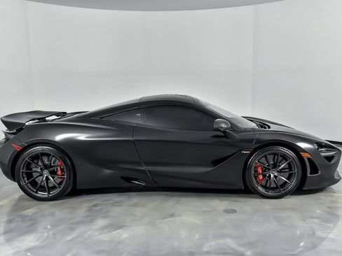 Used 2018 McLaren 720S image 15