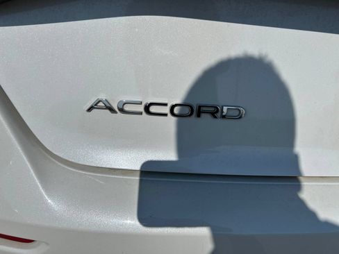 Used 2023 Honda Accord Sport image 10