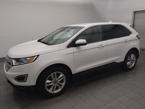 Used 2018 Ford Edge SEL w/ Equipment Group 201A AWD/4WD image 2