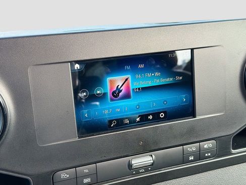 Used 2024 Mercedes-Benz Sprinter 2500 image 31