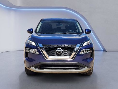 Used 2023 Nissan Rogue SV FWD image 2