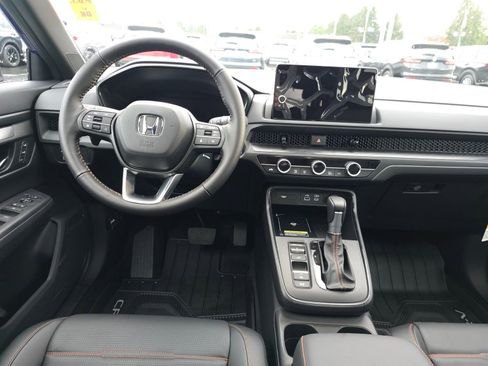 Used 2025 Honda CR-V Sport-L image 11