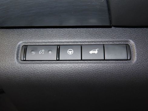 New 2026 Nissan Pathfinder SL image 20