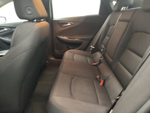 Used 2023 Chevrolet Malibu LT FWD image 18