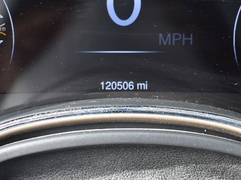 Used 2014 Jeep Grand Cherokee Limited image 35