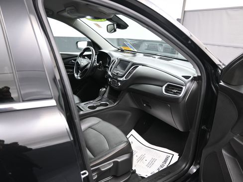 Used 2020 Chevrolet Equinox LT w/ Midnight Edition image 26