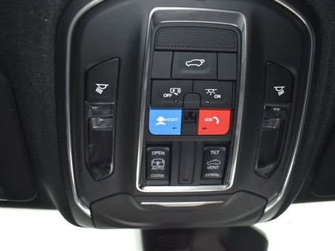 New 2026 Jeep Grand Cherokee Altitude AWD/4WD image 27