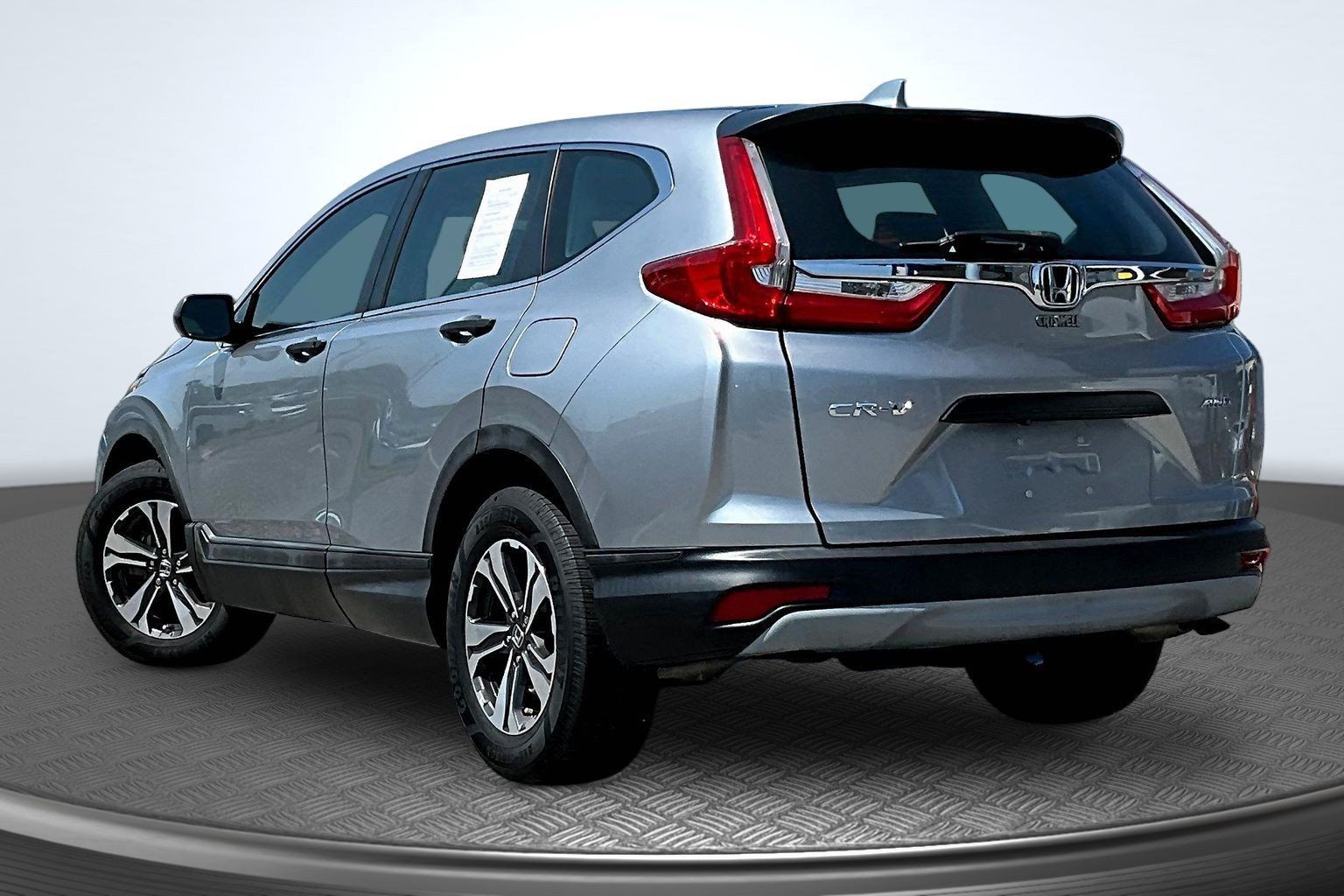 Used 2017 Honda CR-V LX image 4