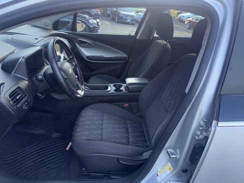 Used 2014 Chevrolet Volt FWD image 26