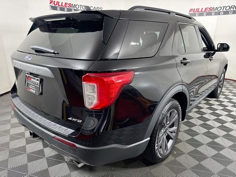 Used 2023 Ford Explorer XLT w/ Equipment Group 202A AWD/4WD image 7