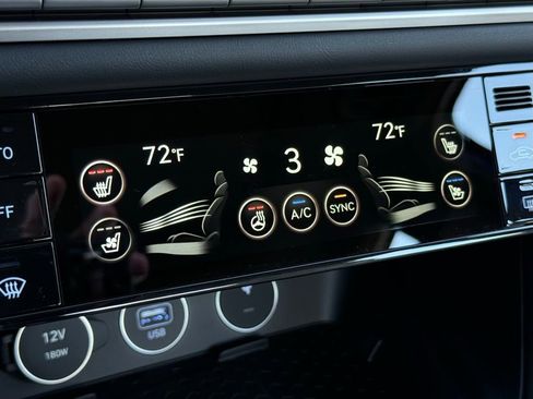 Used 2025 Genesis G70 3.3T Advanced w/ Sport Prestige Package image 35