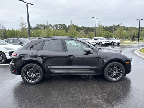 Used 2023 Porsche Macan Turbo AWD/4WD image 2