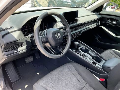 Used 2023 Honda Accord LX image 17