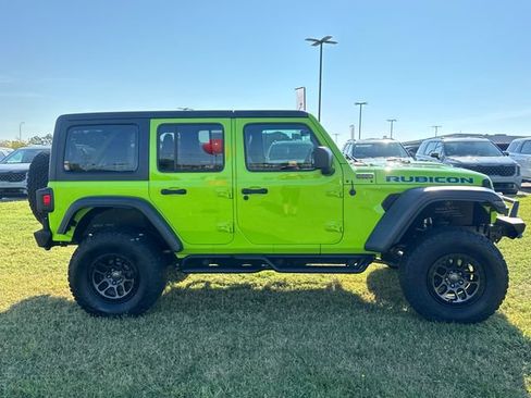 Used 2021 Jeep Wrangler Unlimited Rubicon w/ Xtreme Recon 35" Tire Package AWD/4WD image 6