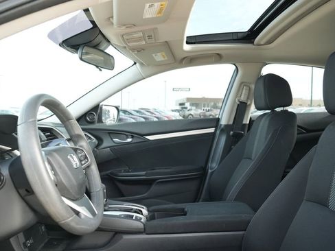 Used 2017 Honda Civic EX-T image 22