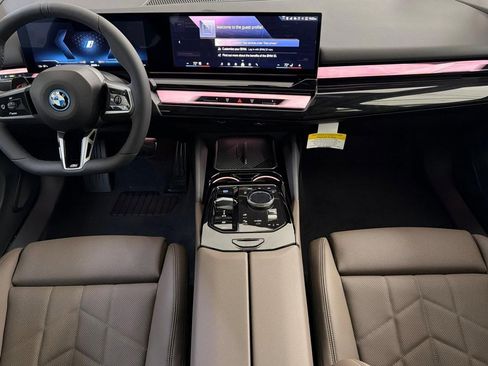 New 2026 BMW i5 eDrive40 w/ M Sport Package RWD image 15