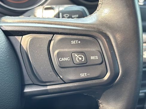 Certified 2022 Jeep Wrangler Unlimited Sport w/ Xtreme Recon 35" Tire Package image 23