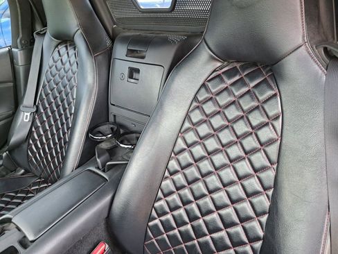 Used 2016 MAZDA MX-5 Miata Sport RWD image 15