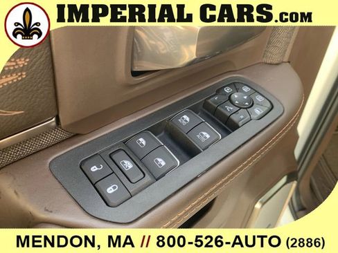 New 2026 RAM 2500 Limited w/ Towing Technology Group image 17