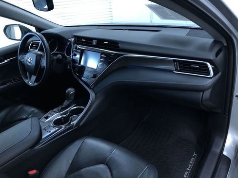 Certified 2018 Toyota Camry XSE image 23