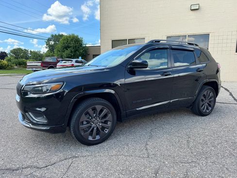 Used 2019 Jeep Cherokee High Altitude AWD/4WD image 4